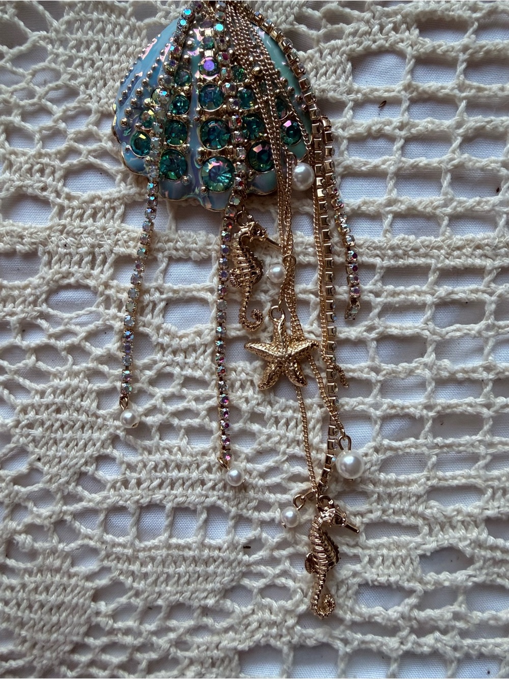 Betsey Johnson Mermaid Embellished Shell Pendant Necklace - Picture 4 of 7
